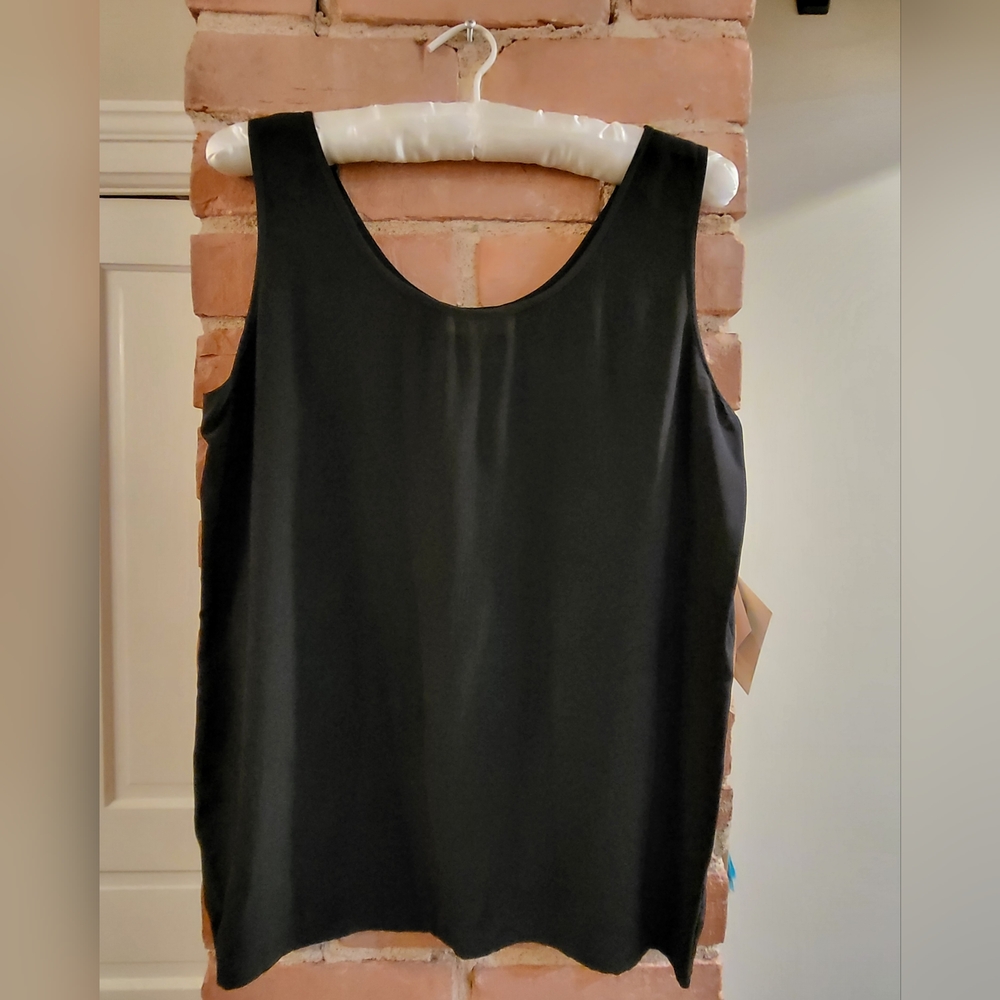 Henri Bendel * DESIGNER * 100% Silk Black Shell